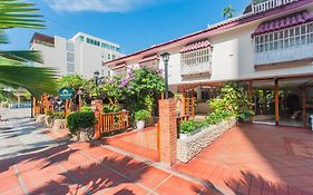 Hotel Baluarte Coast